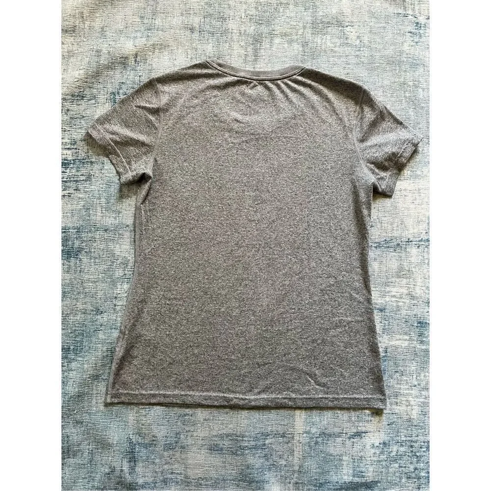 Nike Heathered Gray Dri Fit Short Sleeve Athletic Tee Medium